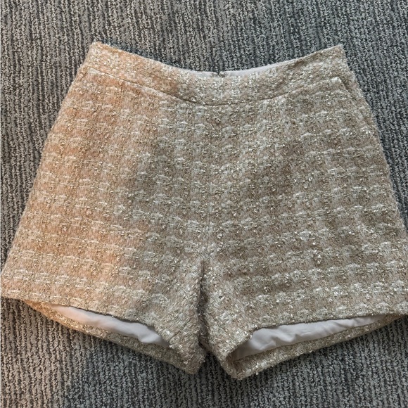 L'AGENCE Pants - L’Agence Gold Tweed Shorts